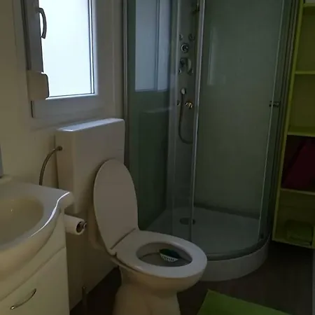 Campsite Mobile House Piky Pakostane