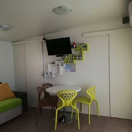Campsite Mobile House Piky Pakostane